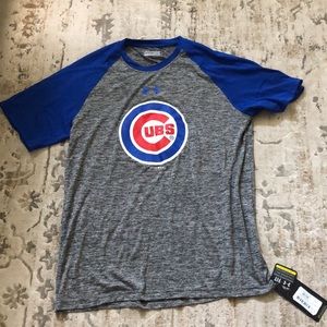 Cubs T shirt